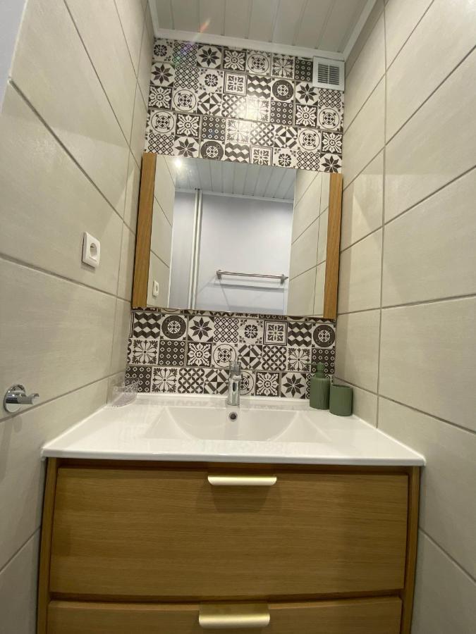 Le Cosy, Appartement Chaleureux 2 Chambres La Talaudiere Exterior foto